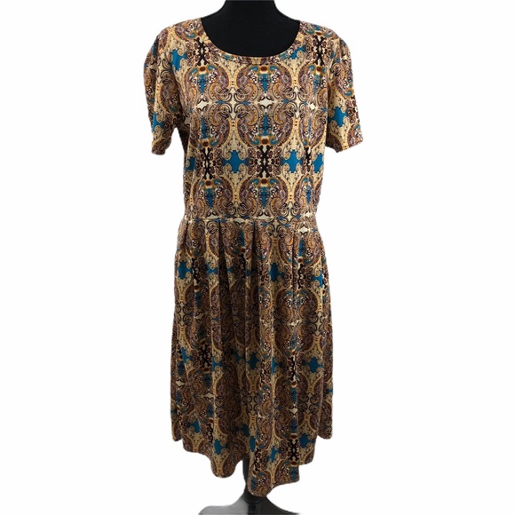 LuLaRoe Dresses & Skirts - LuLaRoe Amelia NWT 2XL Grey and Yellow